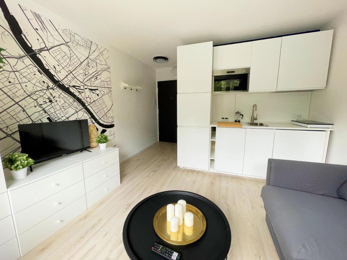 Batorego 18 - White - 450M Stacja Metra Pola Mokotowskie, 800M Biblioteka Narodowa, 20M Piekny Park Pola Mokotowskie, 800M Do Sgh - Wifi - Smart Tv - Good Apartments Varsó Kültér fotó