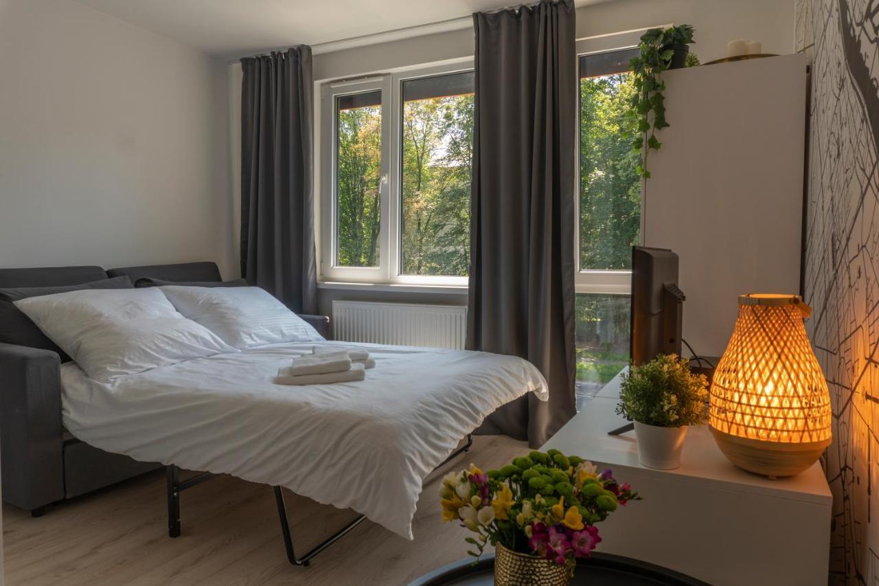 Batorego 18 - White - 450M Stacja Metra Pola Mokotowskie, 800M Biblioteka Narodowa, 20M Piekny Park Pola Mokotowskie, 800M Do Sgh - Wifi - Smart Tv - Good Apartments Varsó Kültér fotó